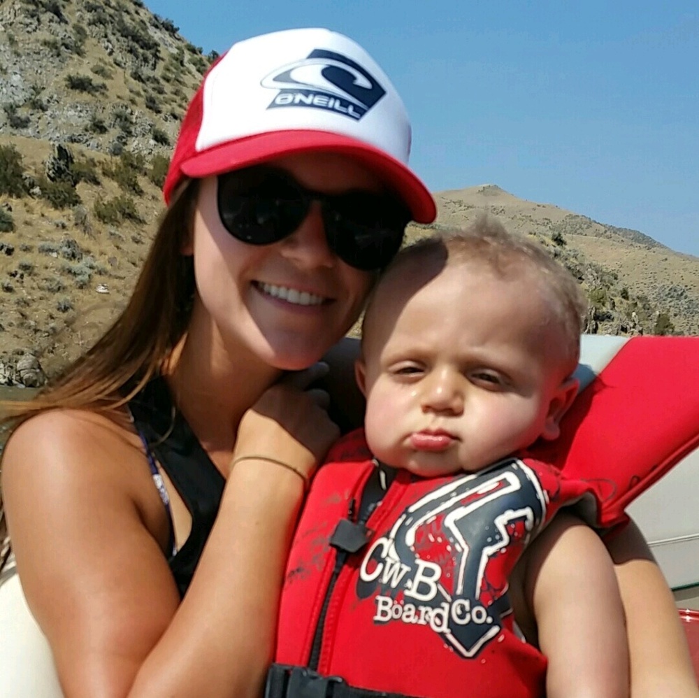 Meet your Posher, Maci